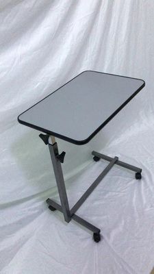 Cama de hospital Tray Table With Wheels dos pacientes 700mmx1010mm de Overbed