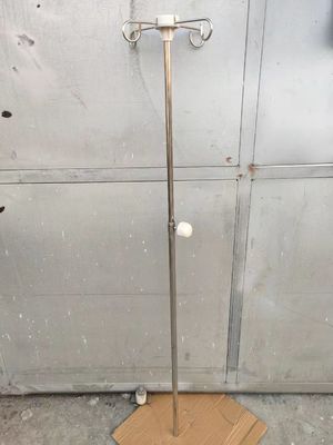 comprar Altura médica do OEM do suporte do gotejamento do hospital do suporte IV do gotejamento do SUS ajustável Fabricação em linha