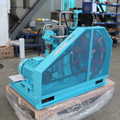 comprar compressor livre do oxigênio do óleo do verde 1-3m3 para o sistema de oxigênio do hospital Fabricação em linha