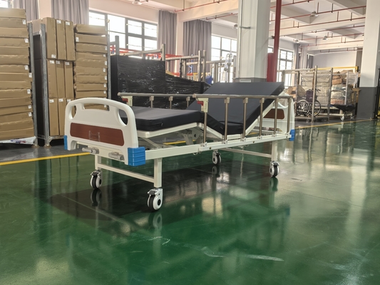 Cama de hospital manual de duas funções com quadro de aço laminado a frio