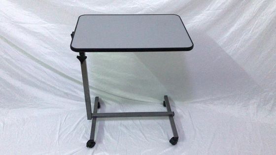 Cama de hospital Tray Table With Wheels dos pacientes 700mmx1010mm de Overbed